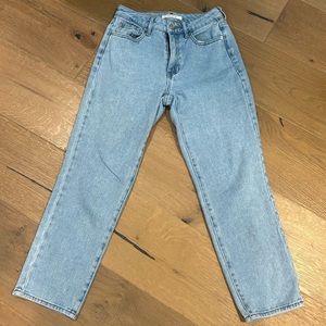 Pacsun mom jeans size 23 (Pacsun does not sell these anymore)